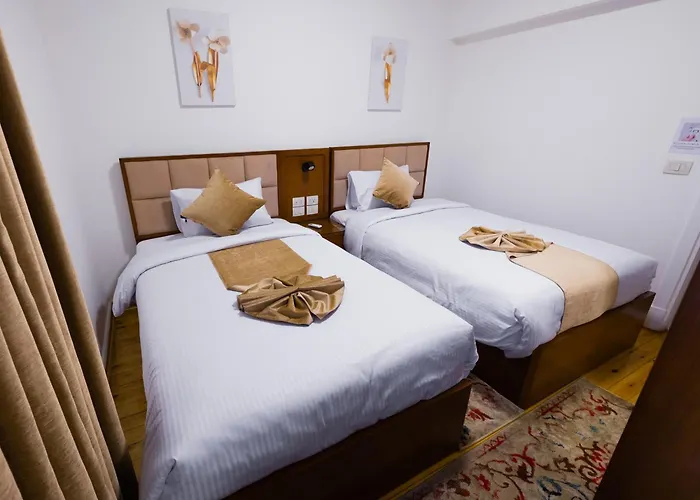 Gleem Luxury Apartments Elite
